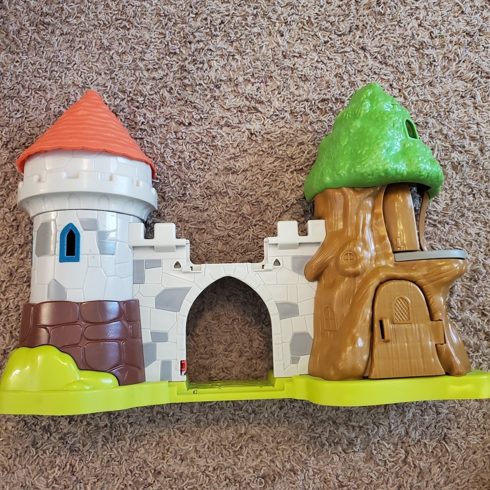 Mike The Knight 2012 Glendragon Castle Play Set w/ Sounds